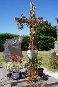 Launay Villiers, cimetière
