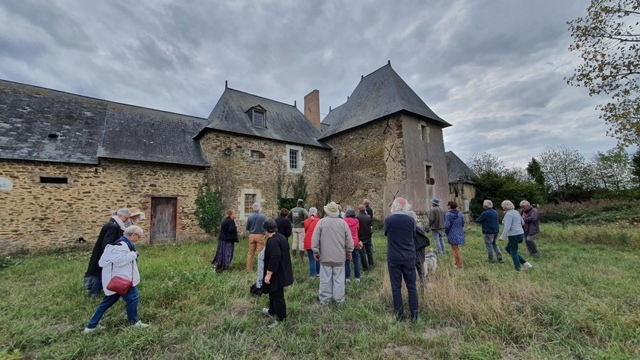 Excursion du 25 septembre : Livré-la-Touche - SAHM53